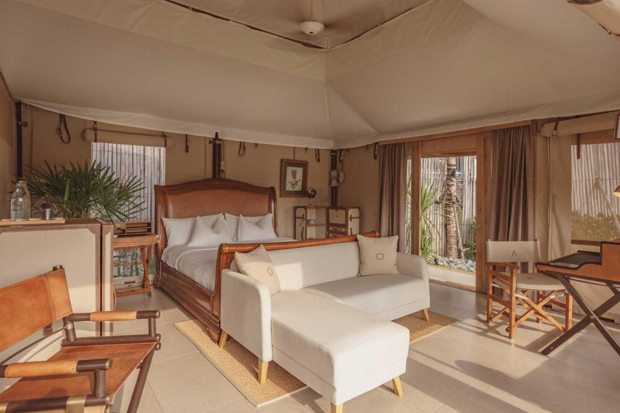 Aladdin Luxury Camp Phuket Hotel Bagian luar foto